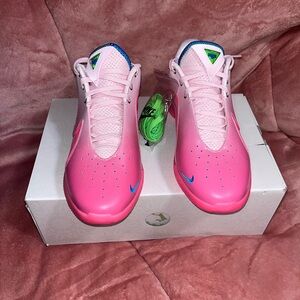 Nike Kids Pink Gradient Sneakers with Blue Accents